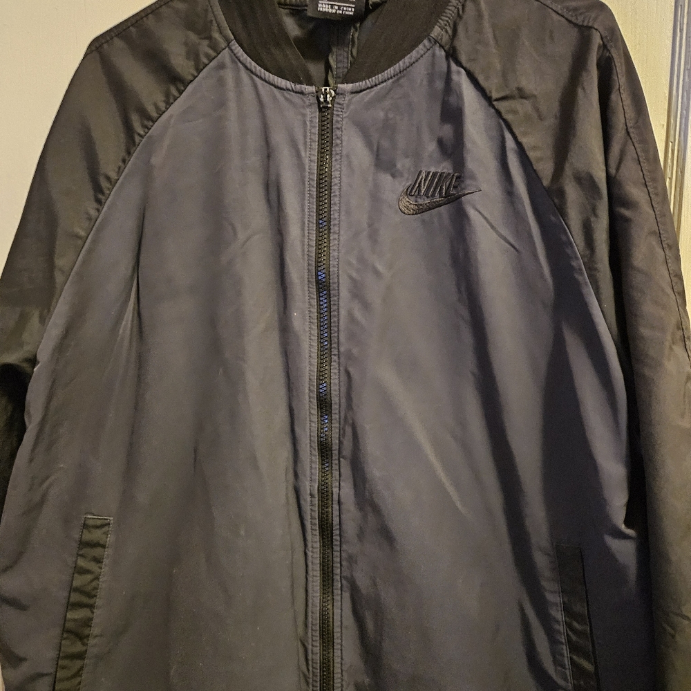 Nike windbreaker bomber jacket